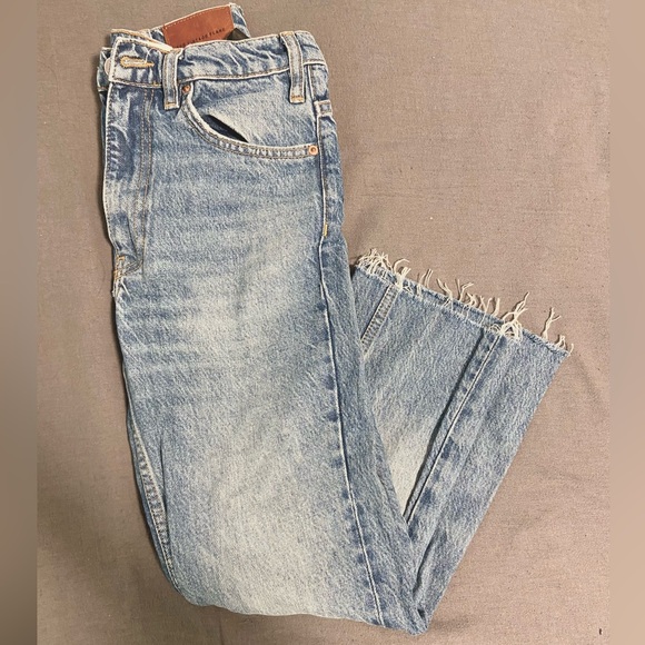 Zara Cropped Flared Jeans - Picture 4 of 4